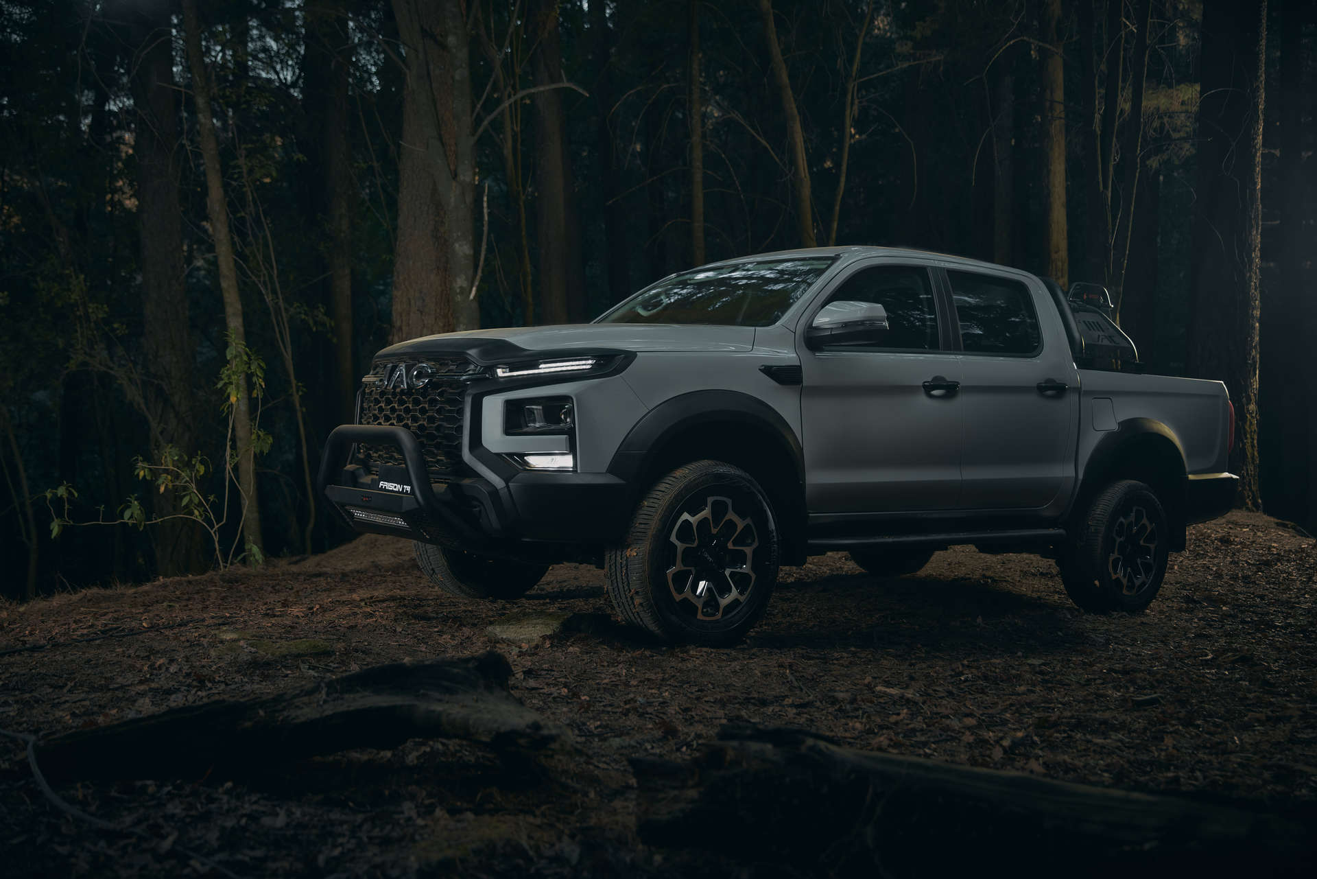 T9 | JAC MOTORS
